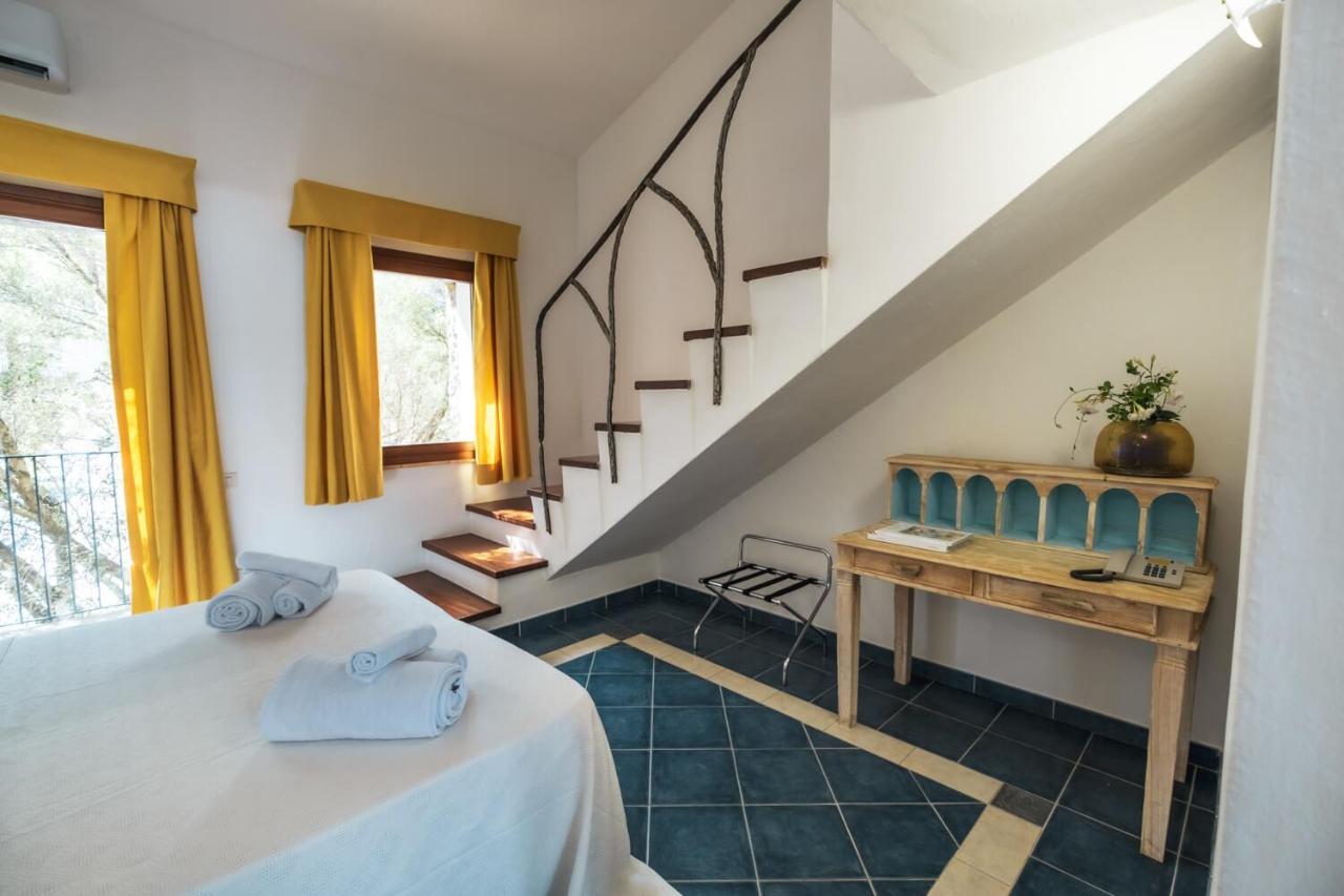 La Suera San Pantaleo Hotel Bilik gambar