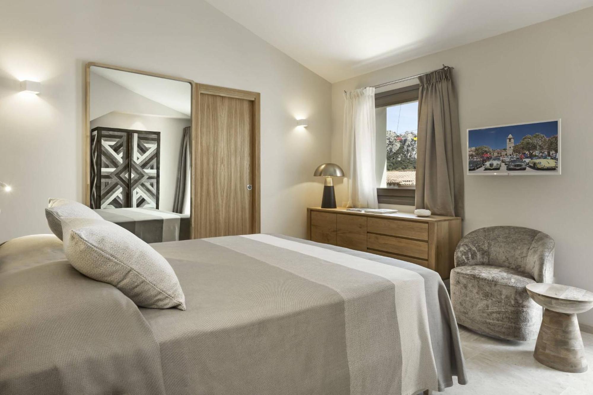 La Suera San Pantaleo Hotel Luaran gambar